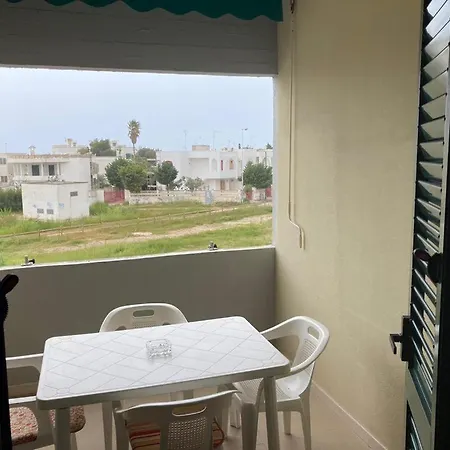 Апартаменты Baia Verde A 250 Mt Dal Mare